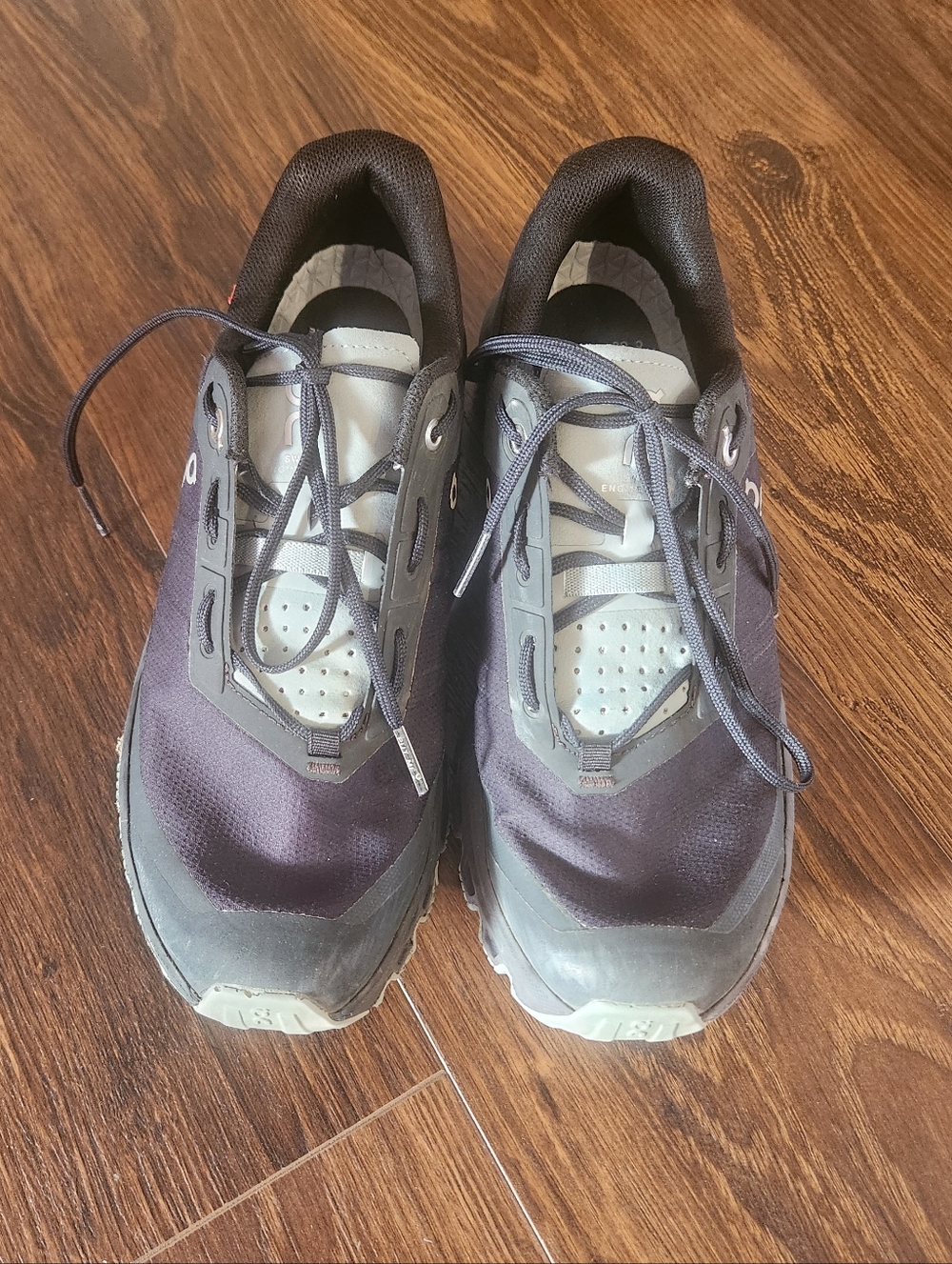 Women's On Cloud Trail Runners